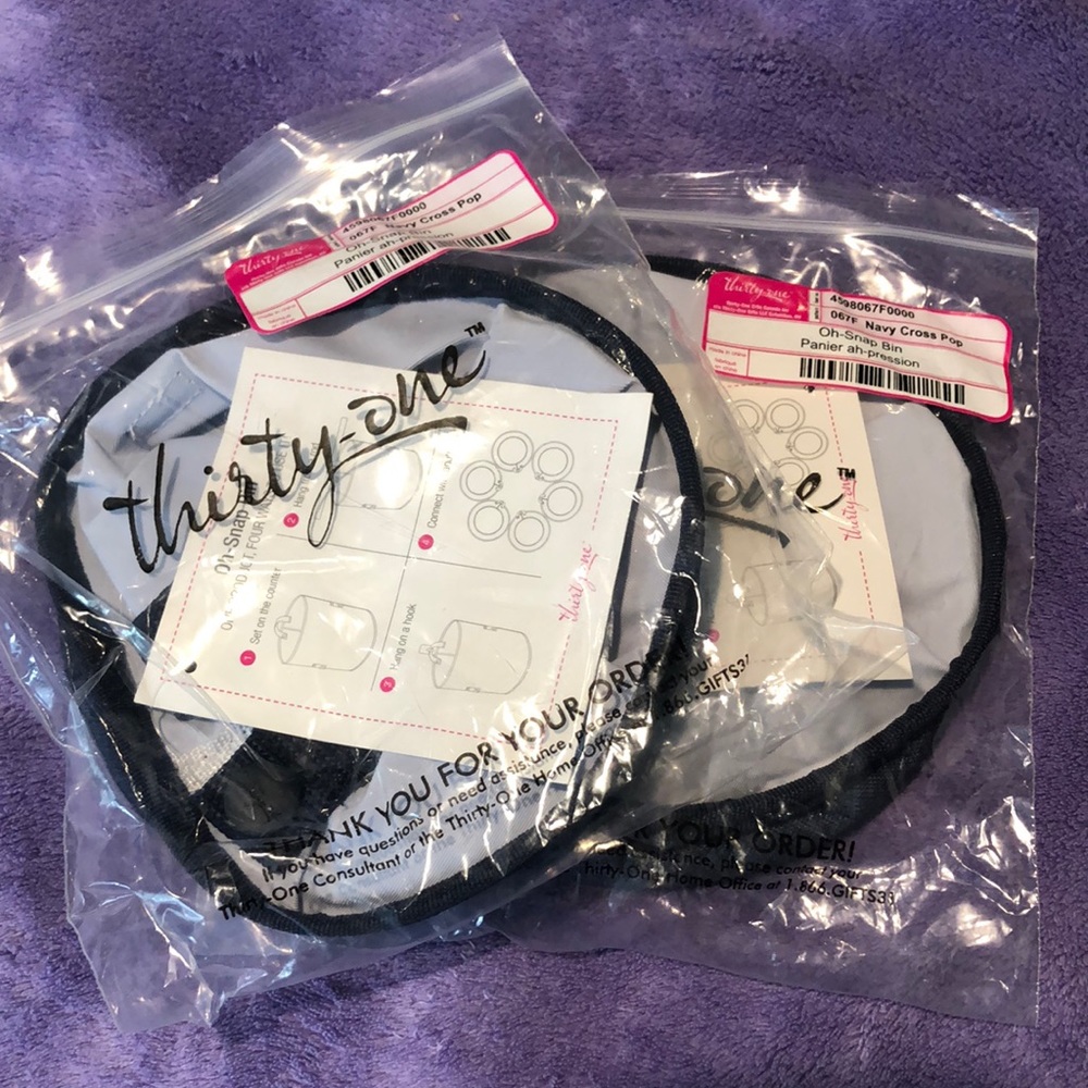 NWT Oh-Snap Bin by thirty one!